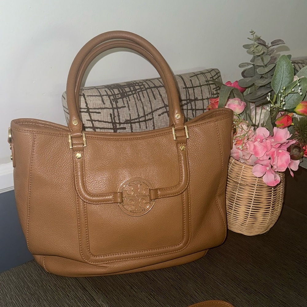 Tory Burch Amanda Tan Leather Tote